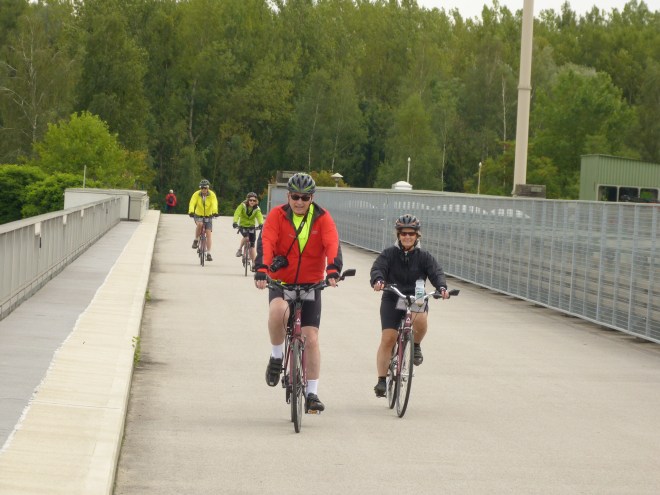 The Connecticut Contingent: Peter and Joan in the lead, followed by Julia and Tom
