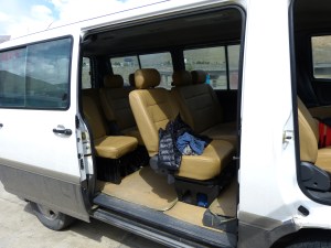 2 rows of three seats. Not a lot of leg room for tall people!