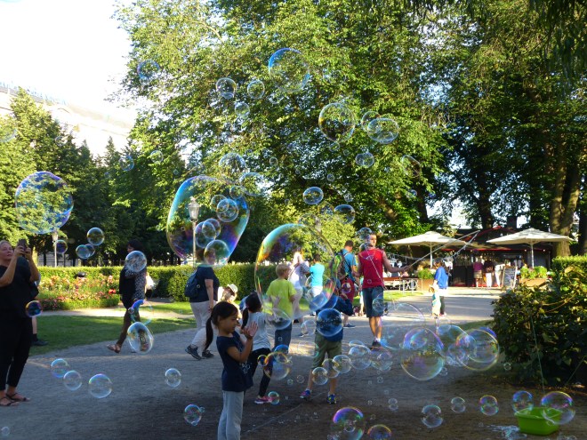 Kids love bubbles! 