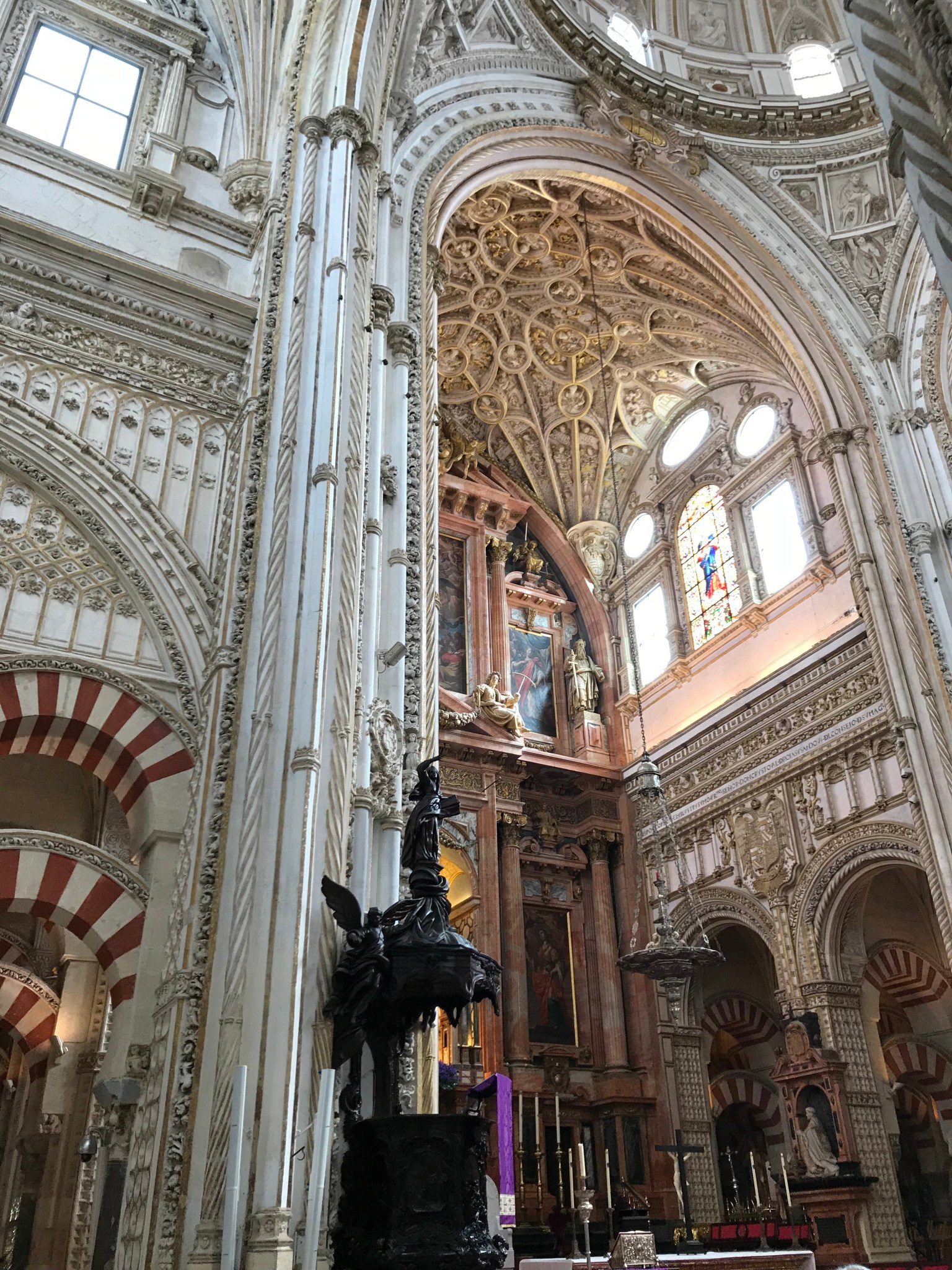 6AA5DFC2-3591-4072-A721-B998D76F6B2C