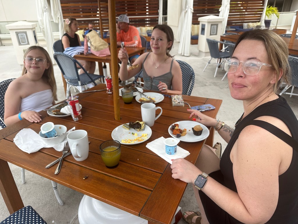 breakfast, click to see whole image